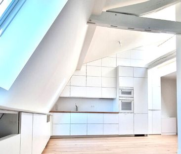 Appartement climatisé, dernier étage face Ambassade de GB, - Photo 5