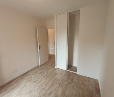 Location - appartement - 61.9 m² - 3 Pièces - Photo 4