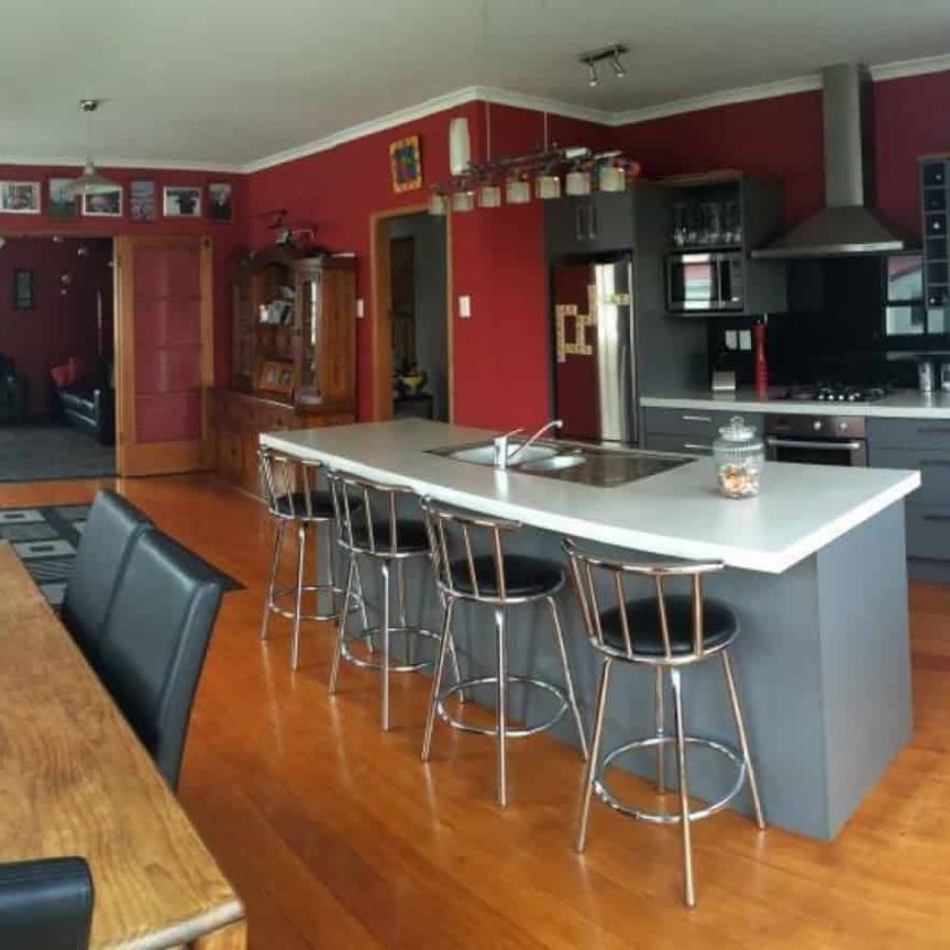 Located in Fitzroy - Photo 1