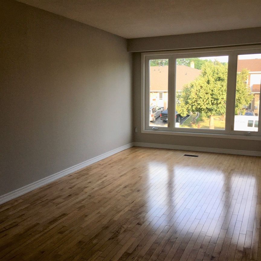 For Lease - 174 Beech Street, Brampton, Ontario - Photo 1