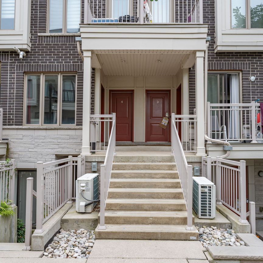 For Lease - 140 Long Branch Avenue Unit# 5, Toronto, Ontario - Photo 1