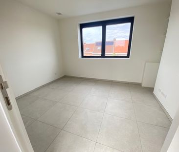 Ruim halfopen appartement met terras in Geluwe. - Foto 1