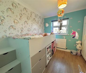 3 bedroom detached bungalow to rent - Photo 4