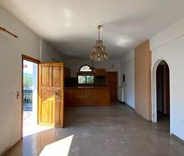 Μονοκατοικία για ενοικίαση - Βέλο, - Photo 1