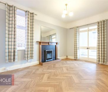 4 bedroom detached house to rent - Photo 3