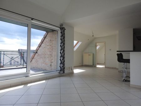 Penthouse met 3 slaapkamer en garagebox te huur in Hofstade - Foto 2