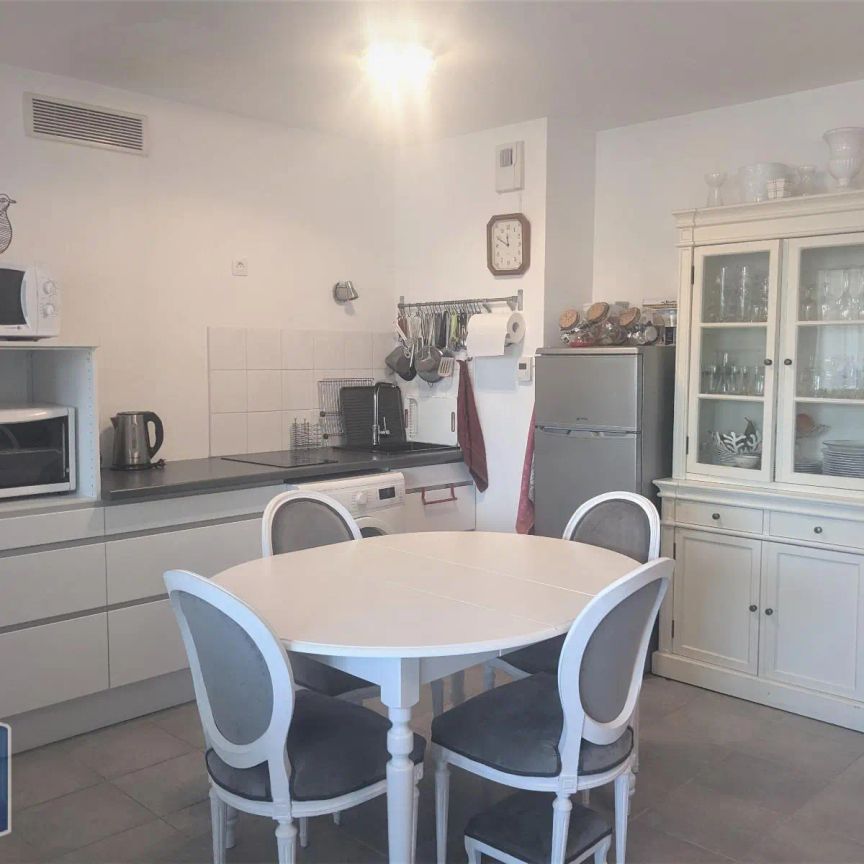 Appartement à louer 2 pièces 44m² - Photo 2