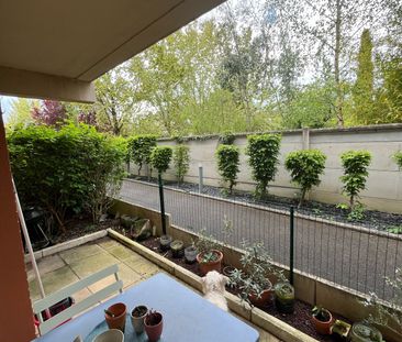 Appartement 2 pieces en rez-de-jardin - Photo 3