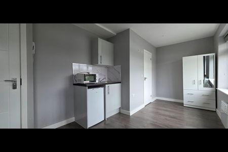 Studio Flat, Rose Gardens, W5 - Photo 3