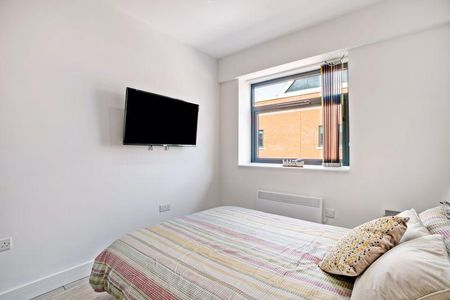 1 bedroom apartment to rent - Photo 4