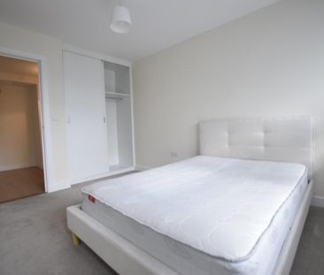 3 bedroom flat to rent - Photo 5