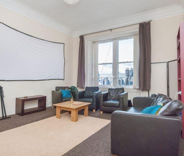 6 bedroom flat to rent - Photo 1