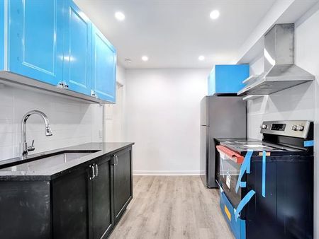 5044 4e Avenue - Photo 4