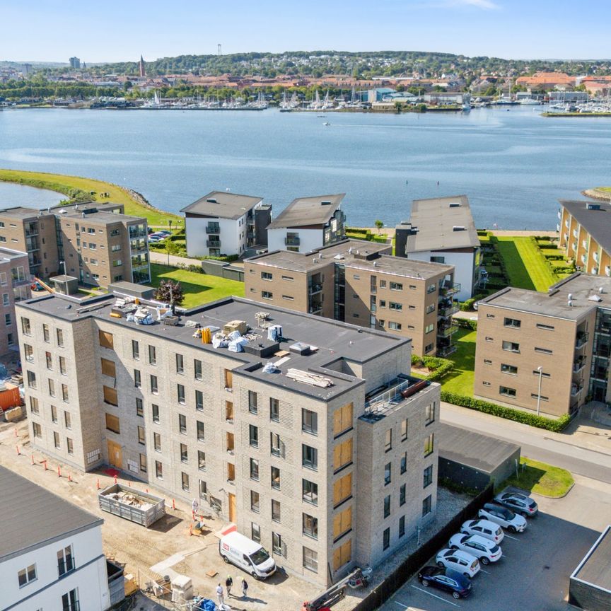 Lækker nyopført 3-værelses i Sølyst - Photo 1