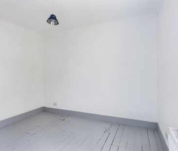 Dewe Road, Brighton - Photo 3