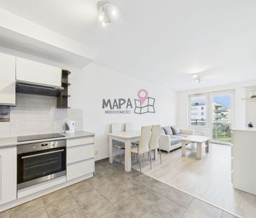 Dwa pokoje z garażem na strzeżonym osiedlu - Photo 1