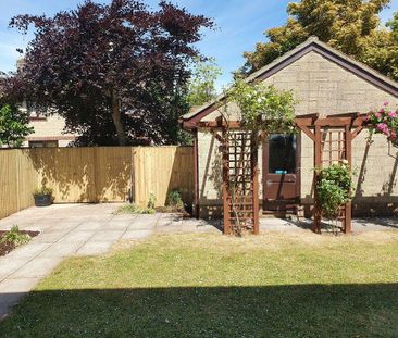 3 bedroom detached house to rent - Photo 6