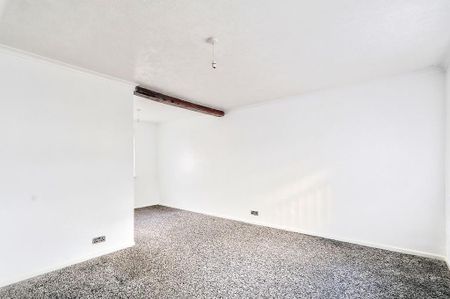 2 bedroom semi-detached house to rent - Photo 2