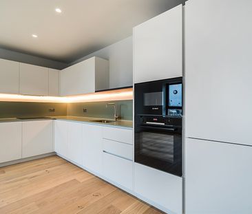 Available from 15/12/2025 - 1 Bed Apartment, Furnished - Photo 5