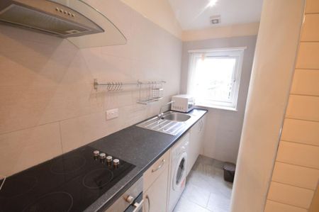 1 bedroom flat to rent - Photo 3