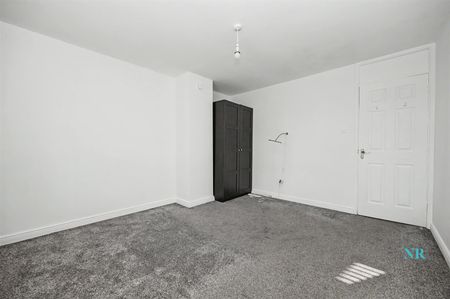 9 Catherine Street North, Belfast, BT2 8LR - Photo 5