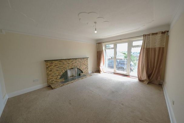 3 bedroom bungalow to rent - Photo 1