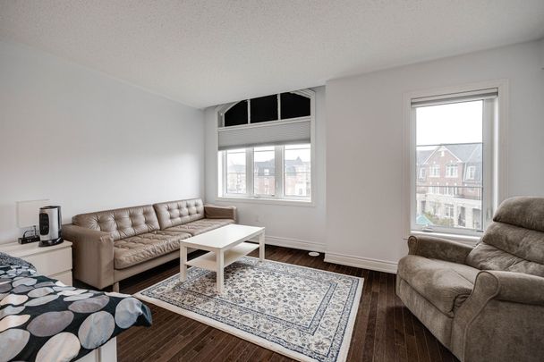 For Lease - 1331 Major Mackenzie Drive Unit# 53, Vaughan, Ontario - Photo 1