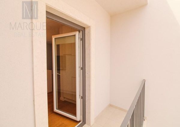 Apartamento T1+1 em Setúbal
