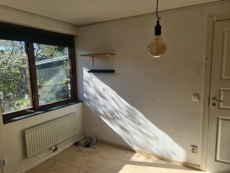 Storvretsvägen, Tumba - Photo 2