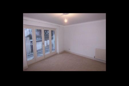 3 Bed Terraced House, Arundel Place, BN2 - Photo 3