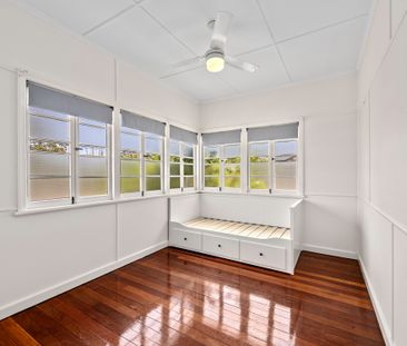 106 Woodend Rd, Woodend QLD 4305 - House For Rent | Domain - Photo 6
