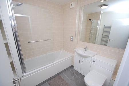 Aspen House, Churchfield Road,SL9 - Photo 5