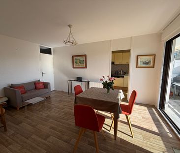 Location Appartement 2 pièces 54m² - Photo 1