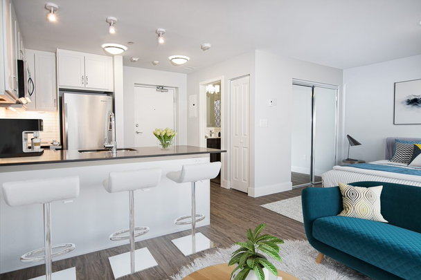 286 Chandler Drive - Photo 1