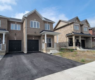 For Lease - 121 Baker Street, Thorold, Ontario - Photo 2