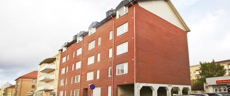 Sparregatan 15 - Foto 1