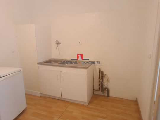 Appartement à louer, 1 pièce - Bordeaux 33000 - Photo 1
