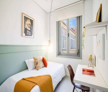 C. de San Lorenzo, 22, 28004 Madrid, Spain, Madrid, Community of Ma... - Photo 4