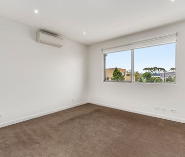 120 Oak Avenue, Mentone - Photo 4