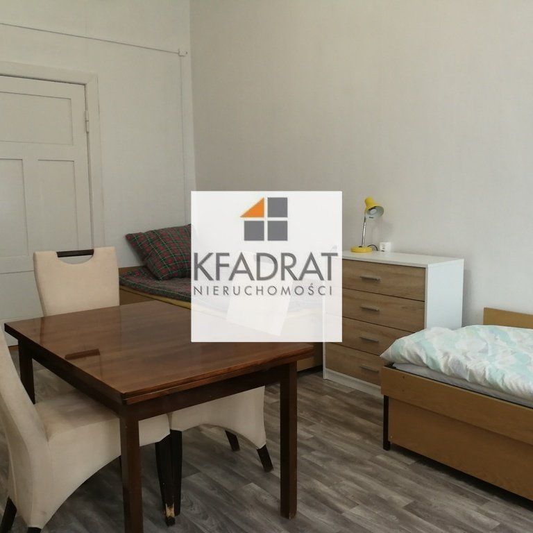 Mieszkanie pracownicze, dla 10-12 osób, centrum - Photo 1