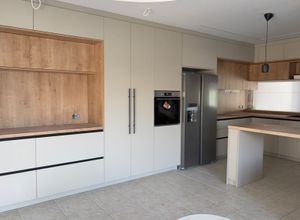 Μονοκατοικία για ενοικίαση - Καλύβια Θορικού, - Φωτογραφία 2