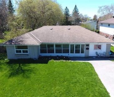 For Lease - 24 Metro Drive, Georgina, Ontario - Photo 3