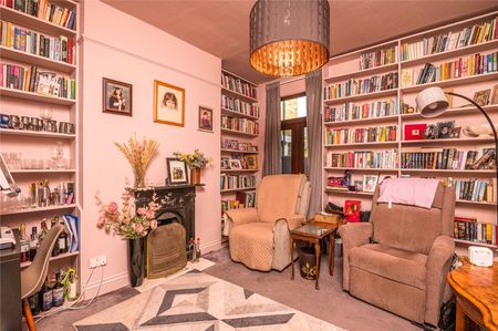 Chester Avenue, Southchurch Park Area, Southend-On-Sea, Essex, SS1 2YW - Photo 2