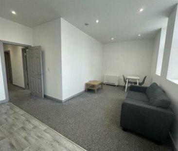 2 bedroom flat to rent - Photo 4