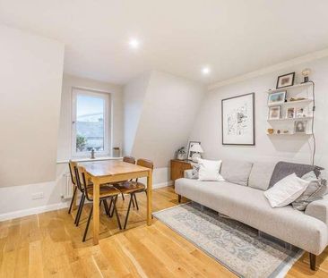 Deptford Broadway, London, SE8 - Photo 2