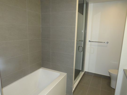 For Lease - 35 Parliament Street Unit# 3304, Toronto, Ontario - Photo 1