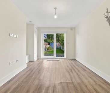 2 Bedroom Flat - Photo 5