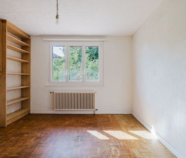 À LOUER - CHARMANTE MAISON JUMELÉE AVEC JARDIN ET VÉRANDA À ONEX (GE) - Foto 6