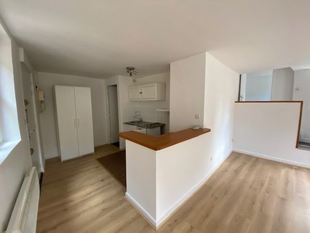 Location Appartement 2 pièces 38m² - Photo 4