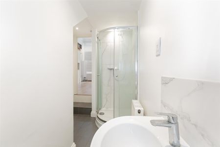 Christchurch Avenue, Kilburn, London - Photo 4